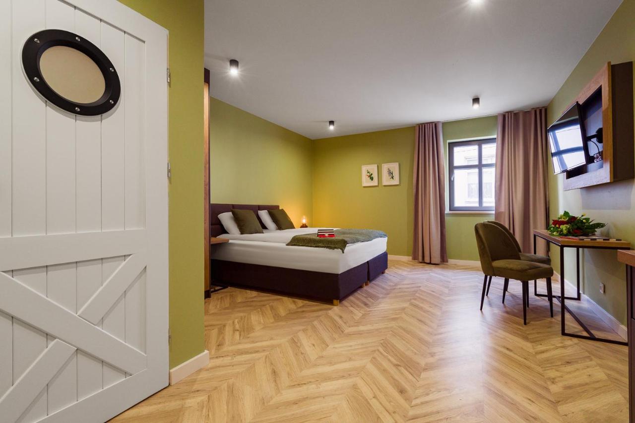 Kamienica Portowa Aparthotel Mikołajki Exterior foto